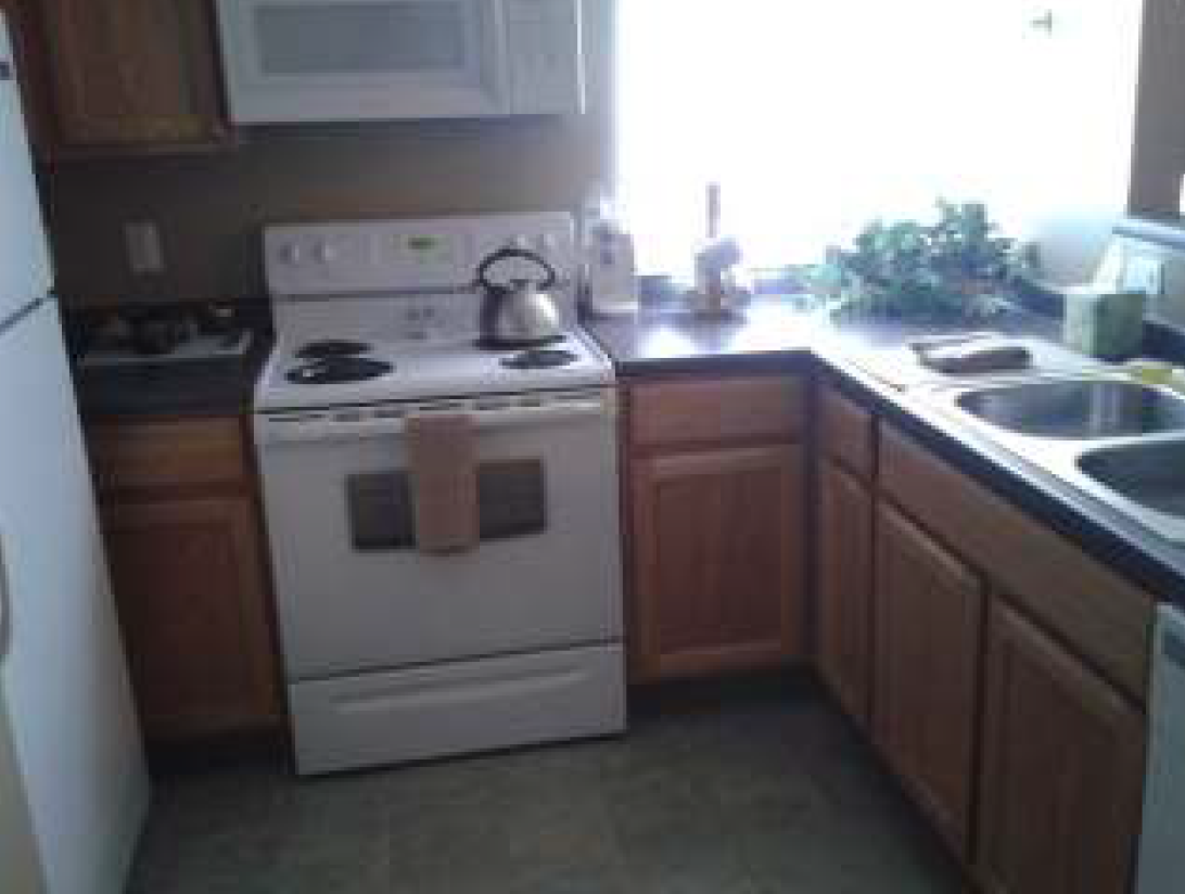 1360 Main St U502